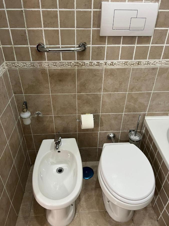 Maruzzella Suite Napoli Bagian luar foto