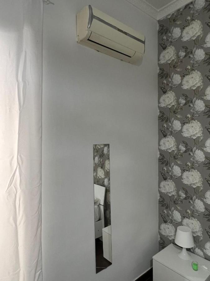 Maruzzella Suite Napoli Bagian luar foto
