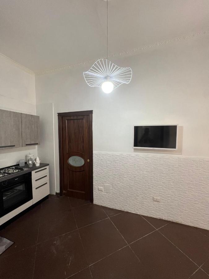 Maruzzella Suite Napoli Bagian luar foto