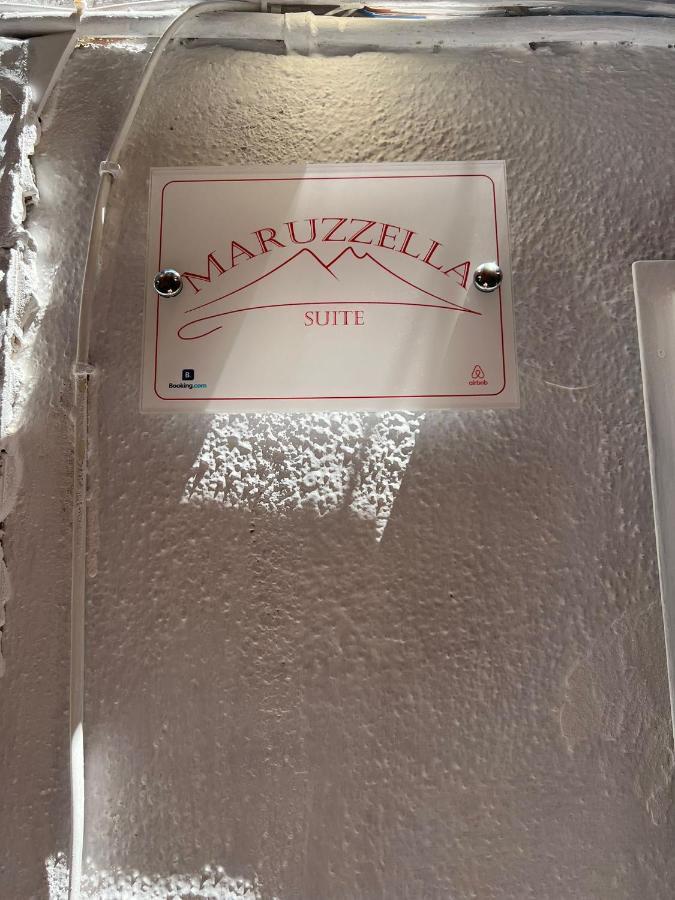Maruzzella Suite Napoli Bagian luar foto